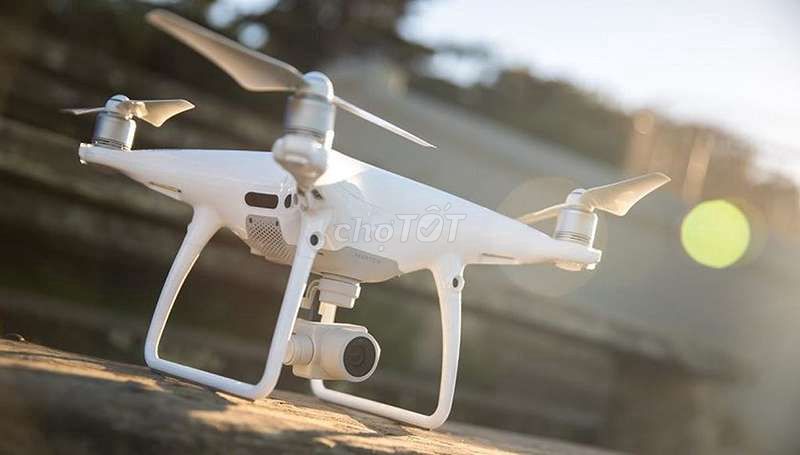 Flycam PHANTOM 4 chất lượng nguyên Box