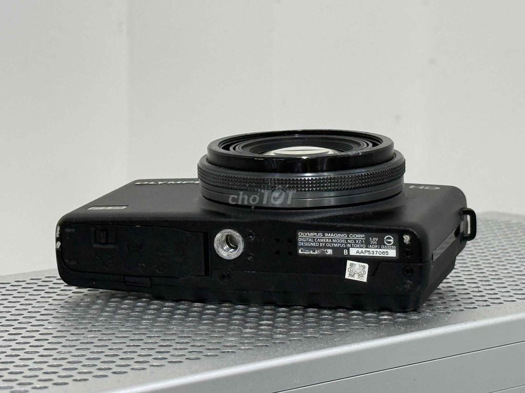 OLYMPUS XZ-1 BLACK. Mua bán Máy ảnh, Máy quay tại Quận Hoàng Mai Hà Nội được đăng bởi Phúc Phạm hình 6