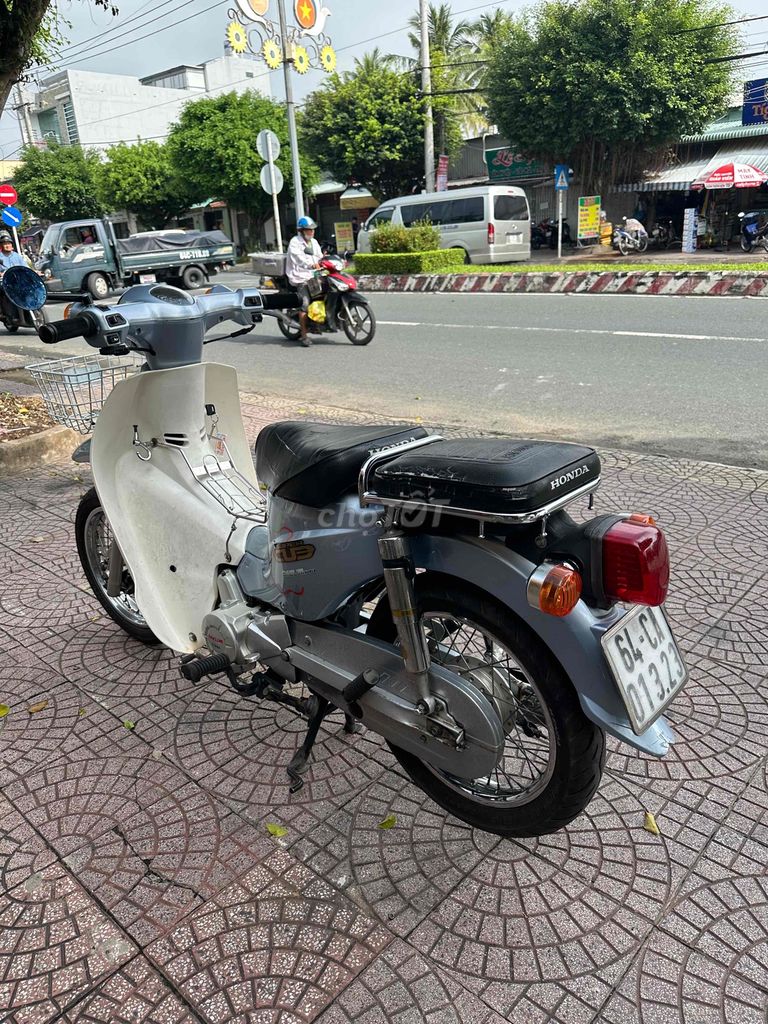 Honda Cub 50cc Xanh zin đẹp vĩnh long. Mua bán Xe máy tại Thành phố Vĩnh Long Vĩnh Long được đăng bởi xe máy Tùng Beo hình 5