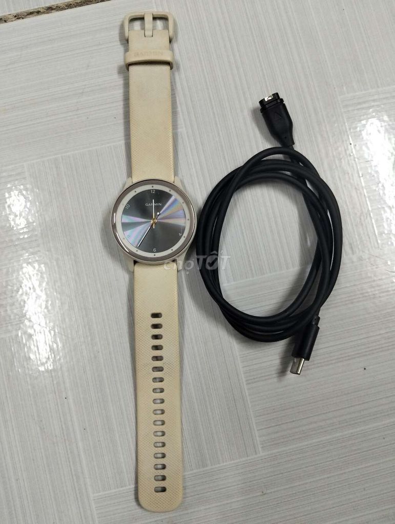 Garmin Vivomove Sport Trắng kem. Mua bán Thiết bị đeo thông minh tại Quận Bình Tân Tp Hồ Chí Minh được đăng bởi nguyễn như hình 1