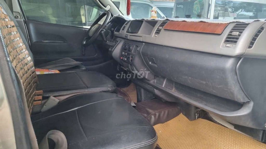 TOYOTA VAN 6C 850KG MÁY DẦU. Mua bán Ô tô tại Quận 12 Tp Hồ Chí Minh được đăng bởi Trung hình 6