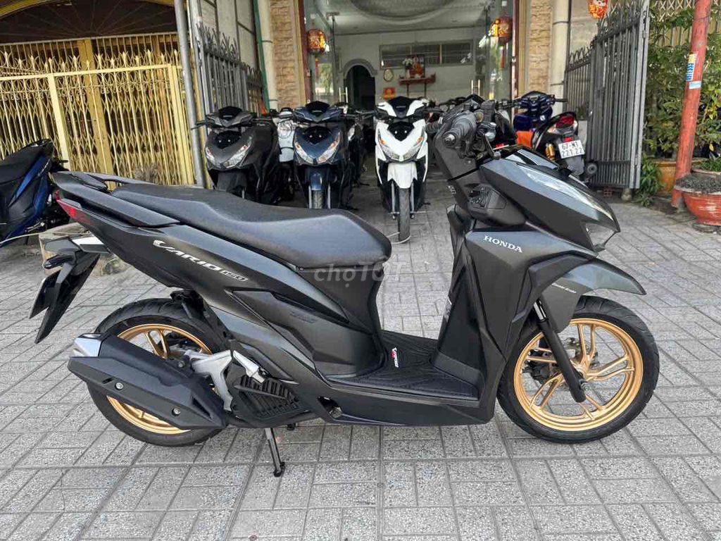 Honda Vario 150 đen mâm đồng máy zin. Mua bán Xe máy tại Thành phố Long Xuyên An Giang được đăng bởi Hoàng Thiện Khang    Khang 67 hình 1
