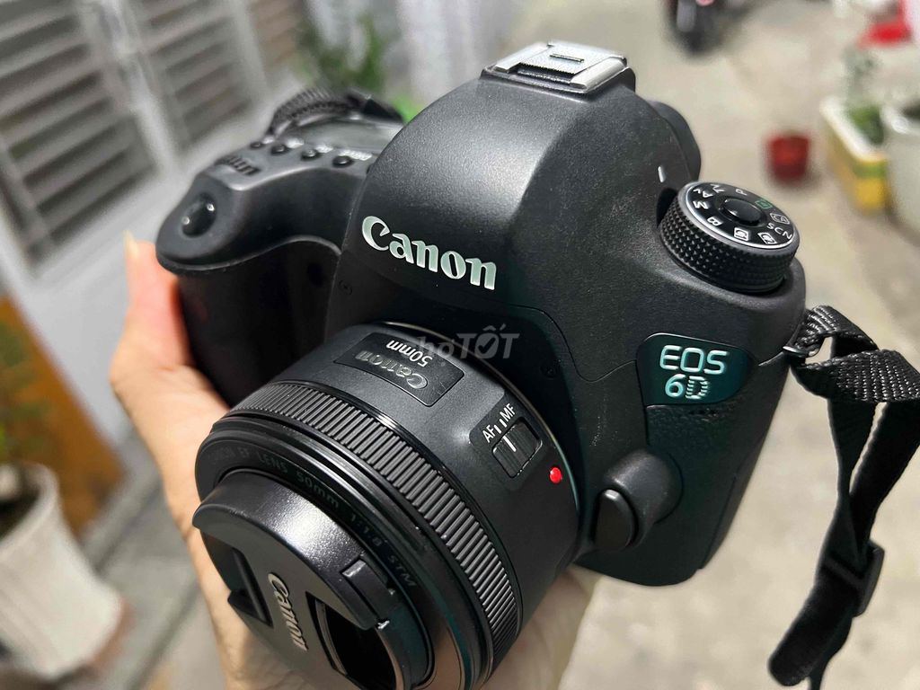 Máy ảnh Canon 6D. Mua bán Máy ảnh, Máy quay tại Quận 7 Tp Hồ Chí Minh được đăng bởi Tiến hình 1