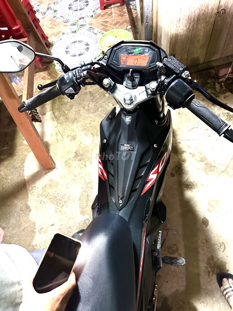 SONIC 150, Lướt chạy 5000 Km. Mua bán Xe máy tại Huyện Mỏ Cày Nam Bến Tre được đăng bởi thịnh  hình 7