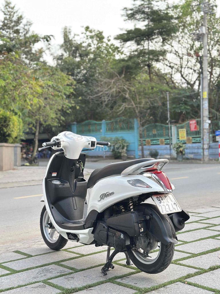 Yamaha Nozza Fi 2015 màu Trắng. Mua bán Xe máy tại Thành phố Thủ Đức Tp Hồ Chí Minh được đăng bởi Xe Máy Trường Thịnh hình 8