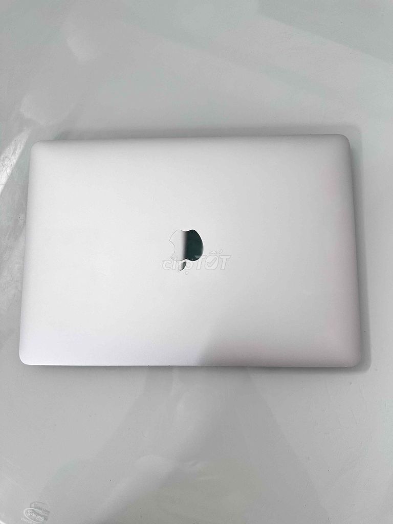 Apple MacBook Pro 2020 i5 16GB/512GB Bạc. Mua bán Laptop tại Quận Hoàng Mai Hà Nội được đăng bởi Nguyễn Hiền Trang  hình 1