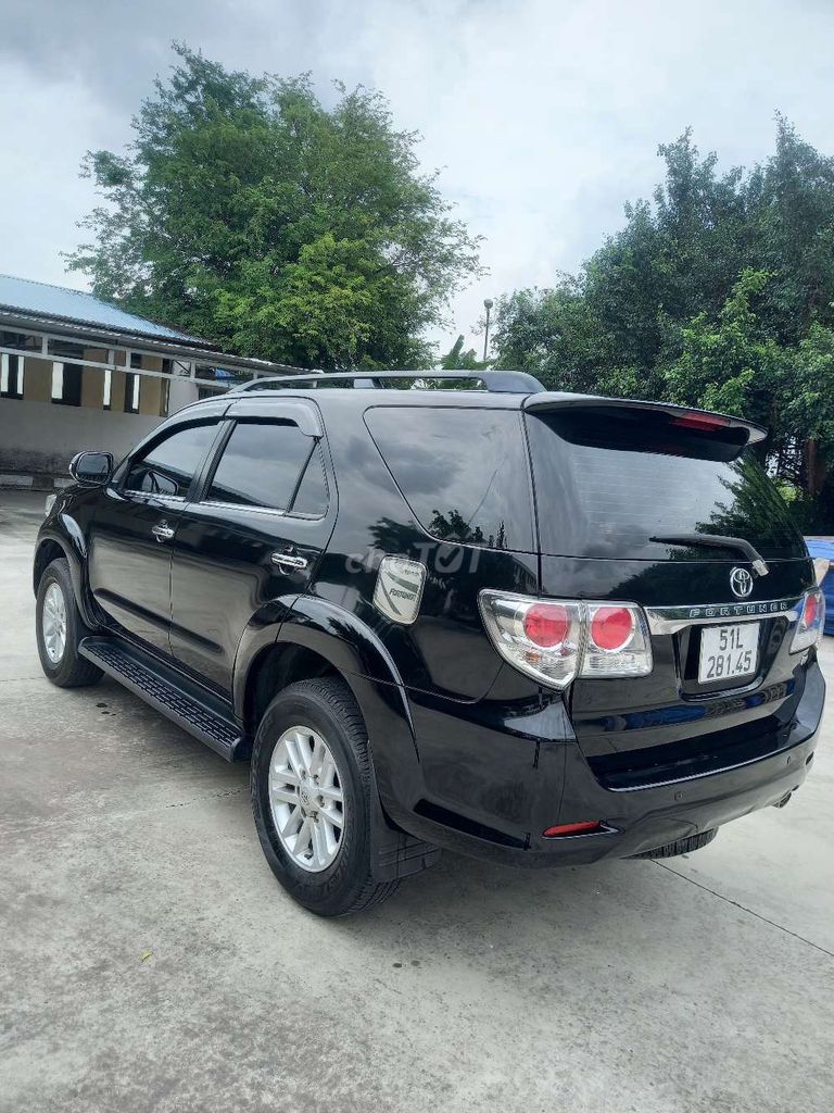 Toyota Fortuner 2013 2.7V 4x2 AT - 70000 km. Mua bán Ô tô tại Quận 1 Tp Hồ Chí Minh được đăng bởi nguyen minh khanh hình 3