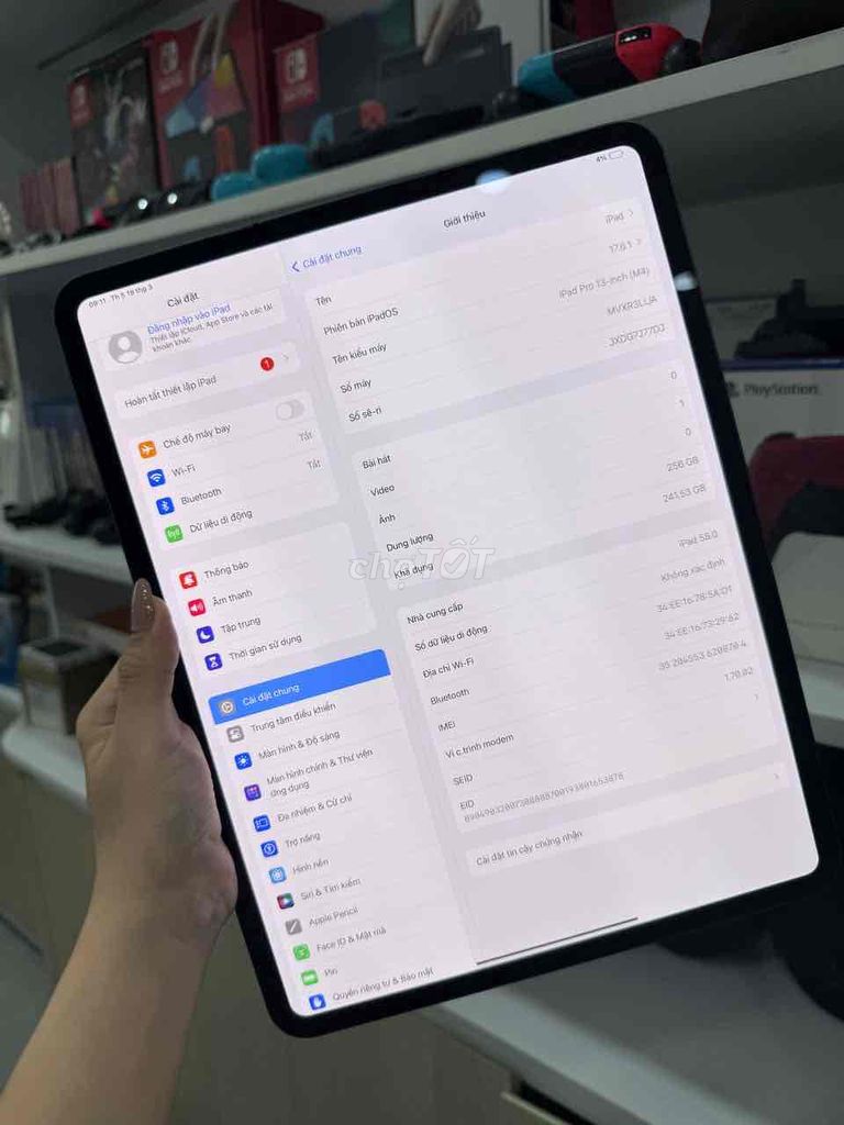 iPad Pro M4 13 inch 256GB 5G Pin 99 sạc 115L đẹp. Mua bán Máy tính bảng tại Quận 5 Tp Hồ Chí Minh được đăng bởi Phan Thế Phong  hình 1