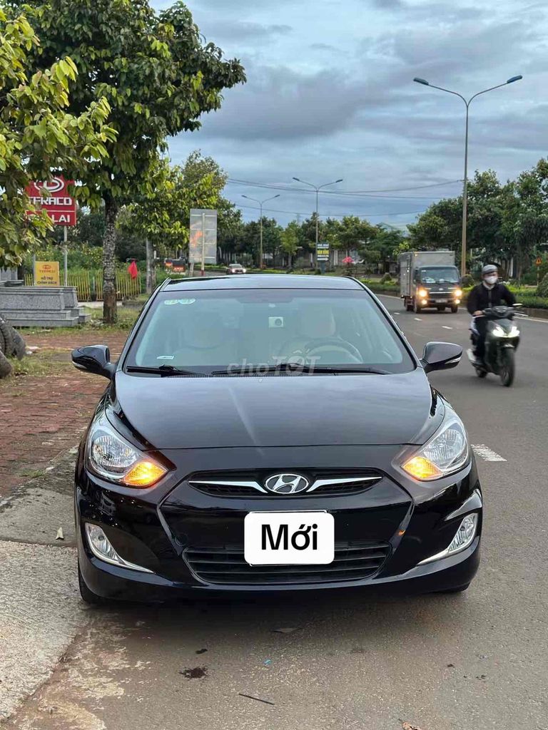 Hyundai Accent 2011 1.4 AT - 138000 km. Mua bán Ô tô tại Thành phố Pleiku Gia Lai được đăng bởi Phạm Nguyên Sang hình 2