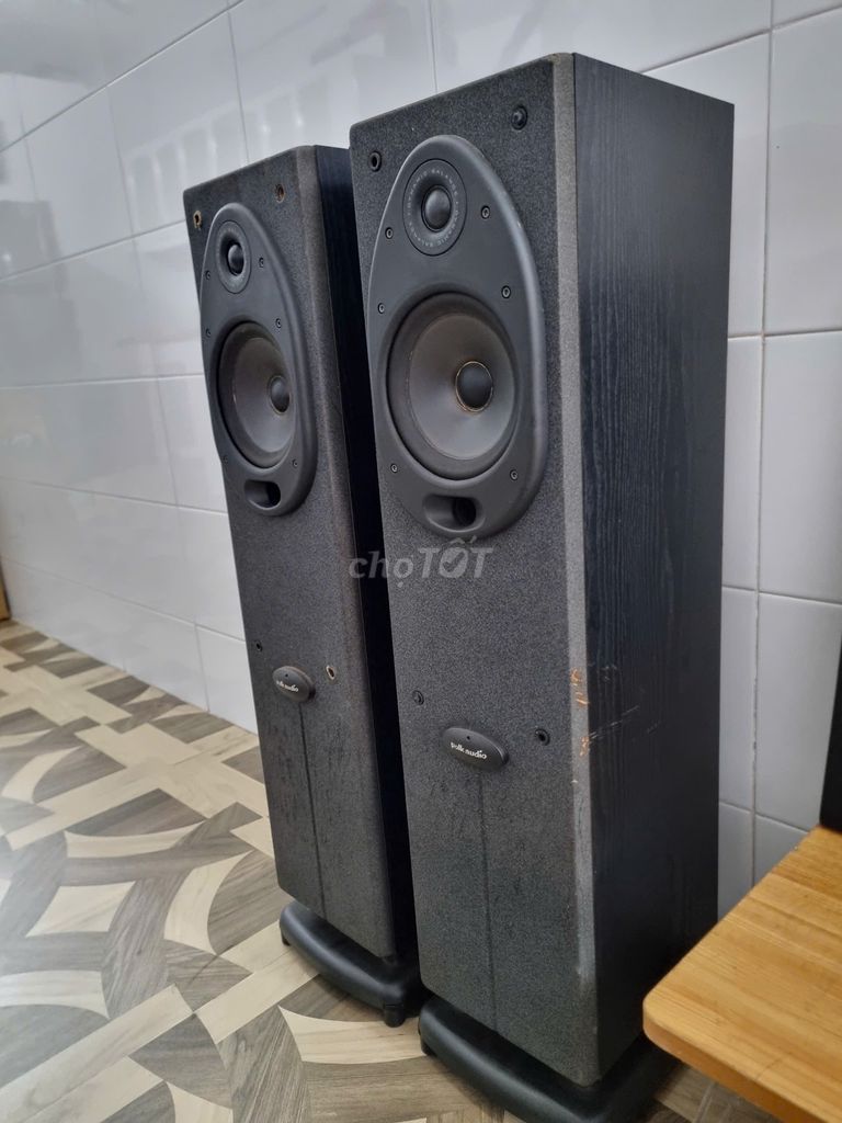 Cặp Loa PolkAudio sản xuất tại Mỹ nguyên zin :)