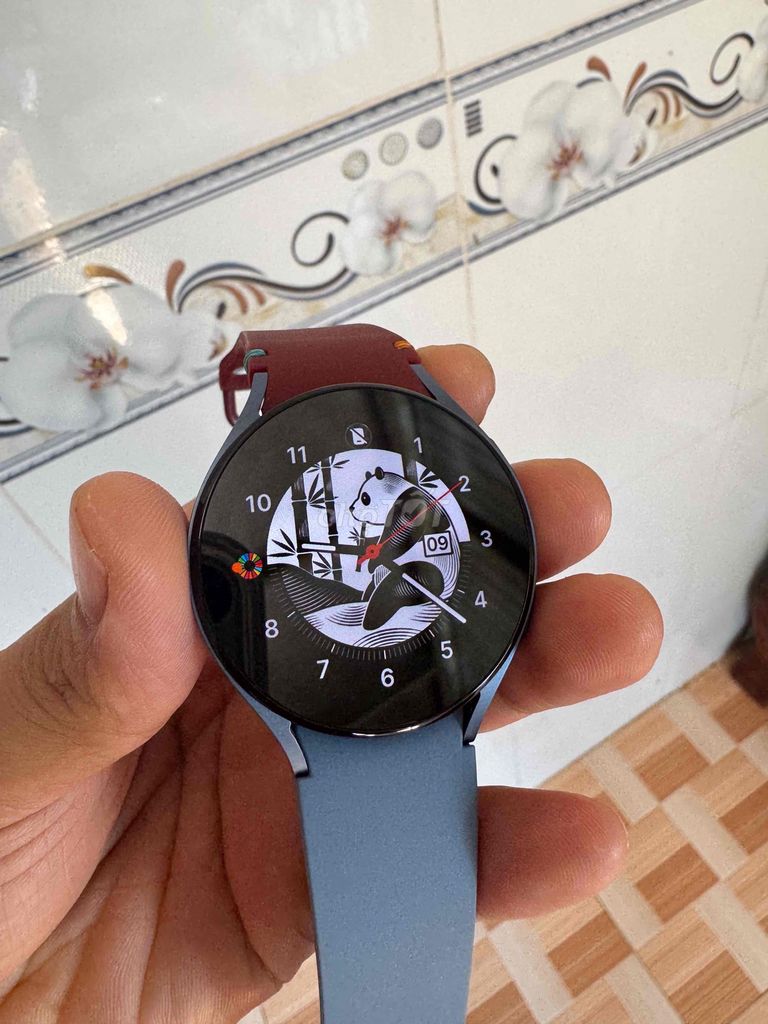 Samsung Galaxy Watch 5 Xám. Mua bán Thiết bị đeo thông minh tại Thị xã Tân Châu An Giang được đăng bởi Nam hình 1