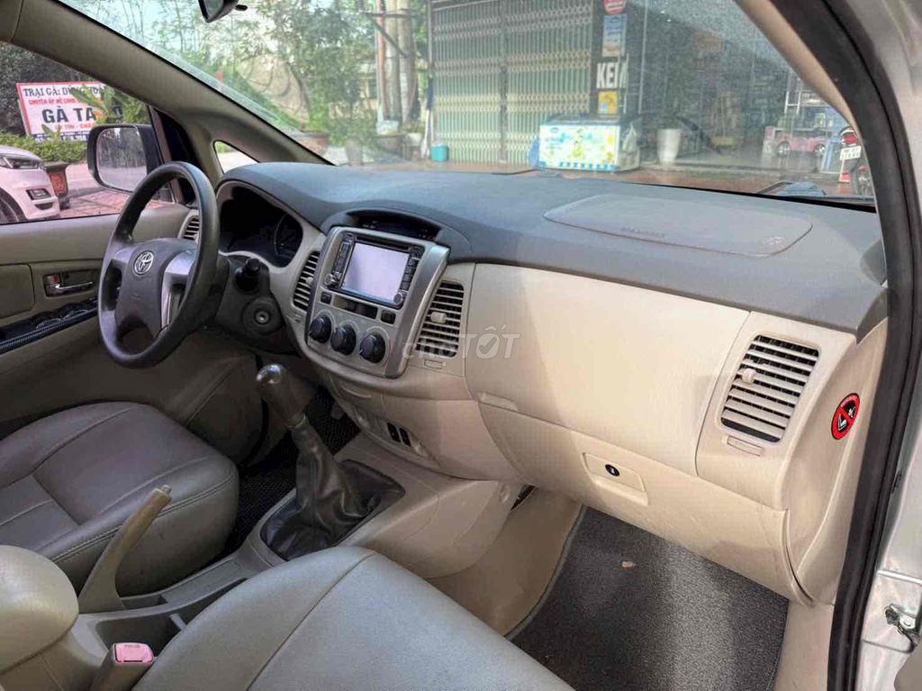 Toyota Innova 2015 2.0E - 1 km. Mua bán Ô tô tại Huyện Tân Yên Bắc Giang được đăng bởi khanh hung hình 7