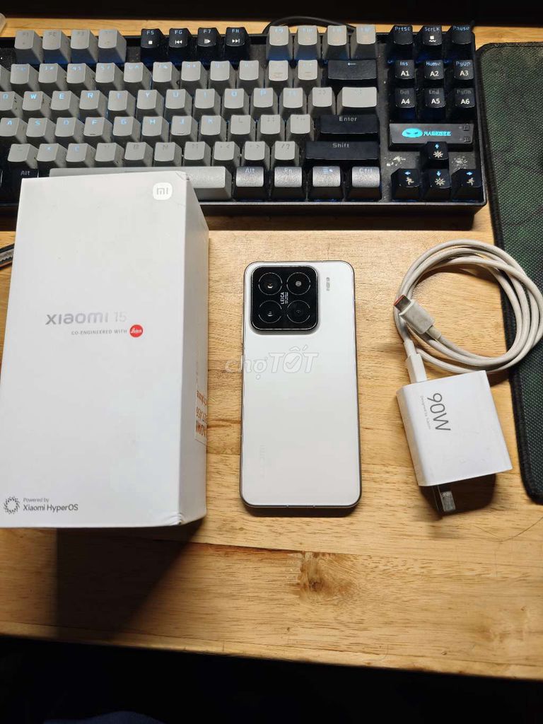 Xiaomi 15 256GB Trắng Như mới. Mua bán Điện thoại tại Quận 8 Tp Hồ Chí Minh được đăng bởi fad hình 1