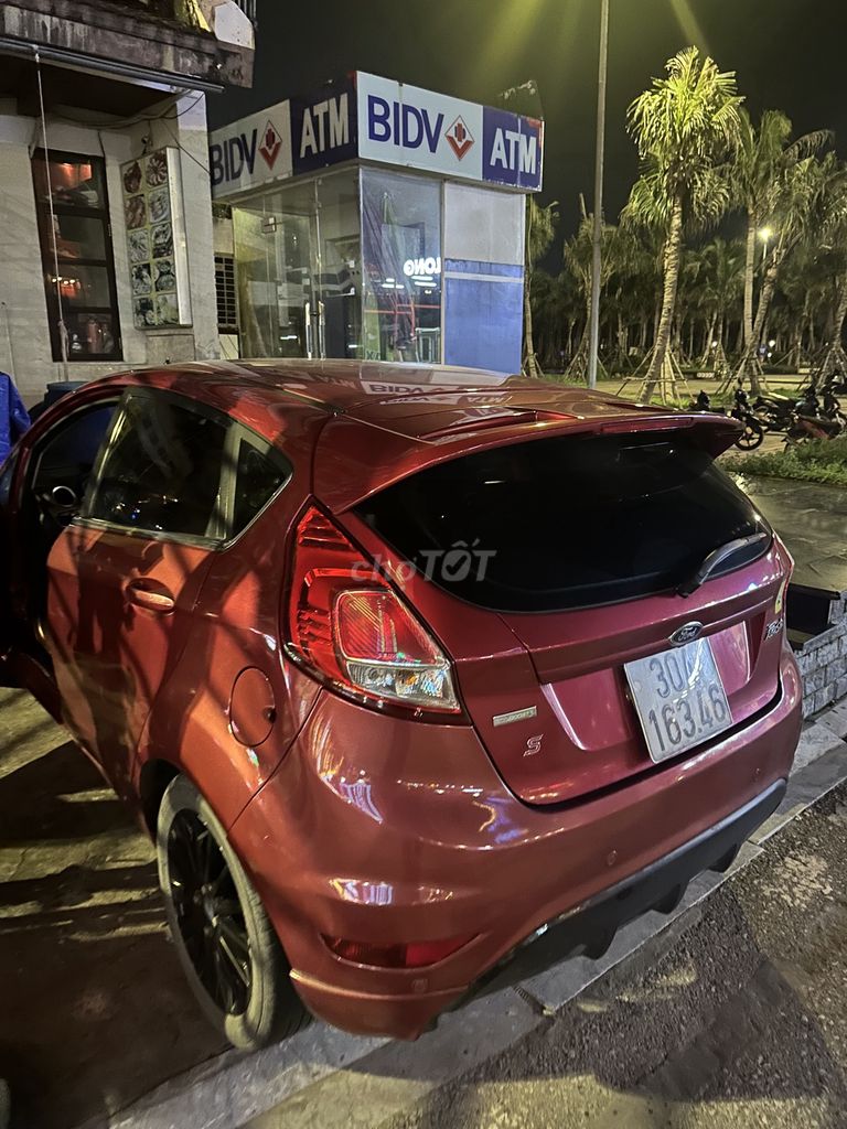 Ford 2014  - 12 km. Mua bán Ô tô tại Thành phố Hạ Long Quảng Ninh được đăng bởi Duc Anh hình 1