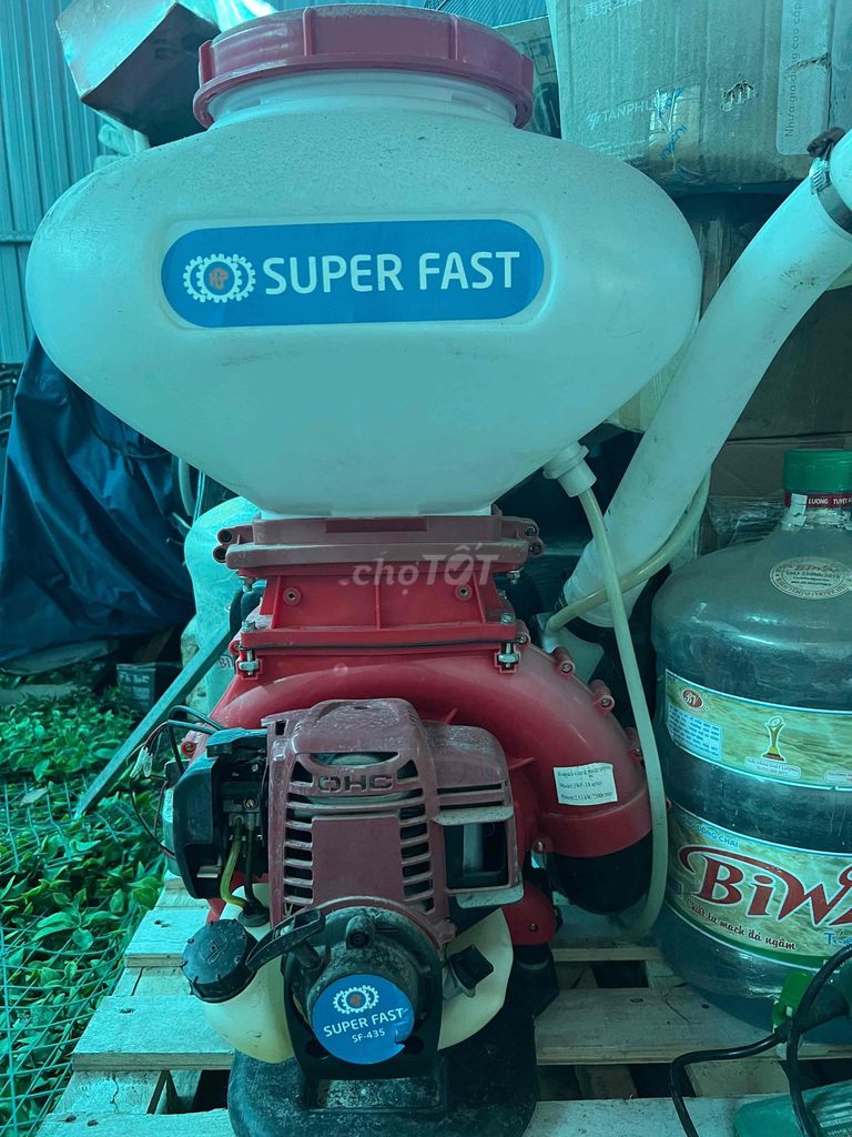 Máy phun thuốc Super Fast dùng được 1-2 lần. Mua bán Đồ chuyên dụng, Giống nuôi trồng tại Quận Cẩm Lệ Đà Nẵng được đăng bởi Hoàng Huyền Cơ hình 1
