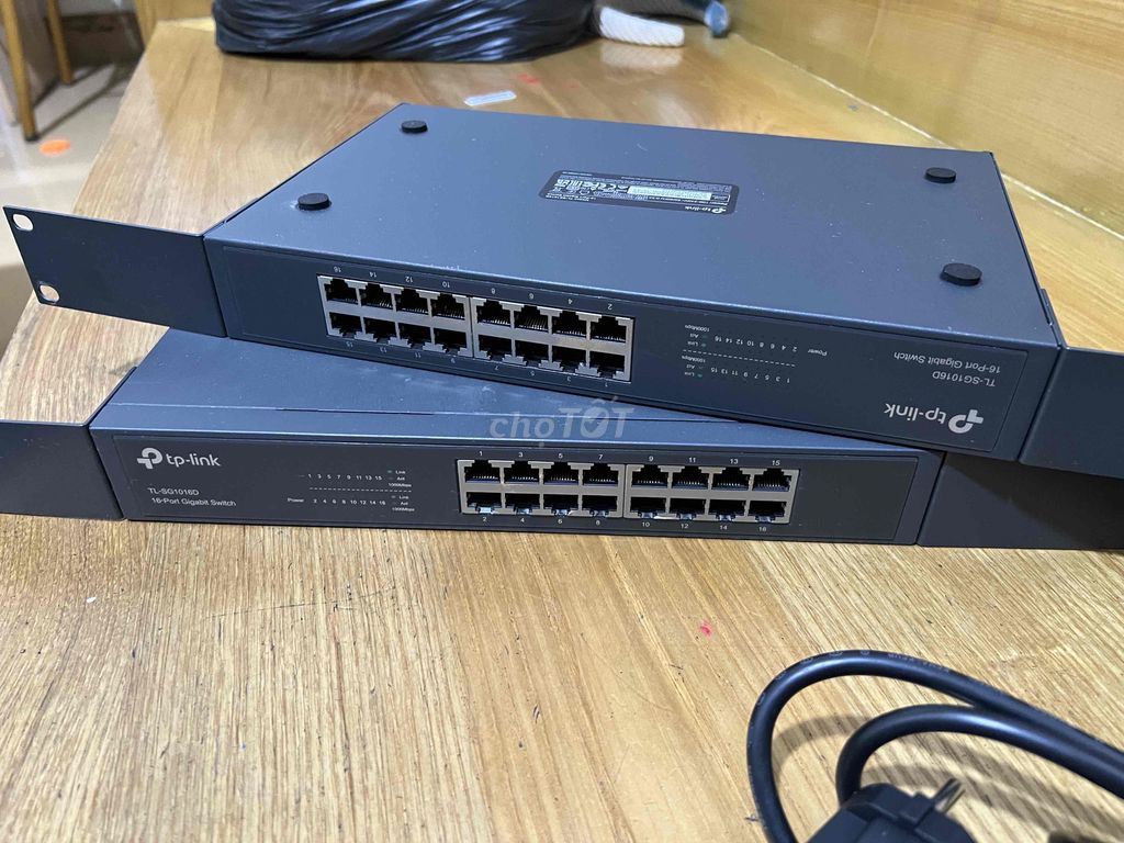 Switch mạng TP-Link TL và một số thứ khác như hinh. Mua bán Phụ kiện (Màn hình, Chuột...) tại Thành phố Nam Định Nam Định được đăng bởi Tư Duy hình 1