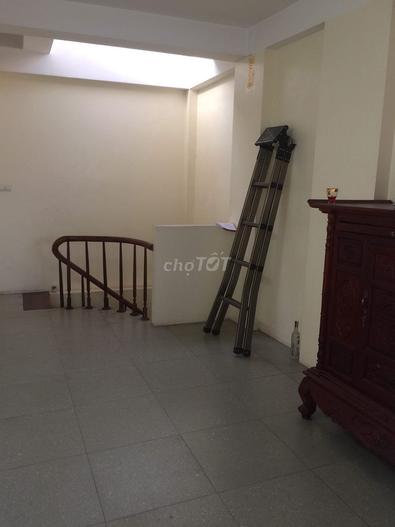 Cho thuê nhà 4 tầng mặt ngõ 85 Nguyễn Lương Bằng, Đống Đa. 12tr. Cho thuê nhà ở tại Quận Đống Đa Hà Nội được đăng bởi La Viết Toàn hình 2