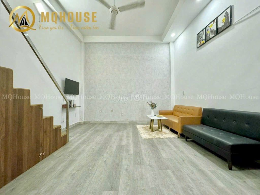 Двухуровневая студия 40м² с антресолью 2м, с мебелью в Танбине