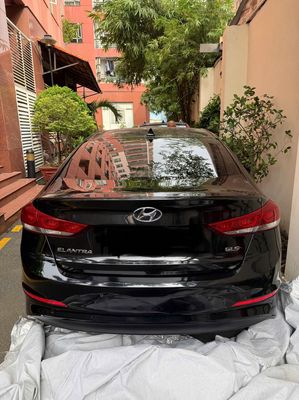 Hyundai Elantra 2017 2.0 Đen 46000km