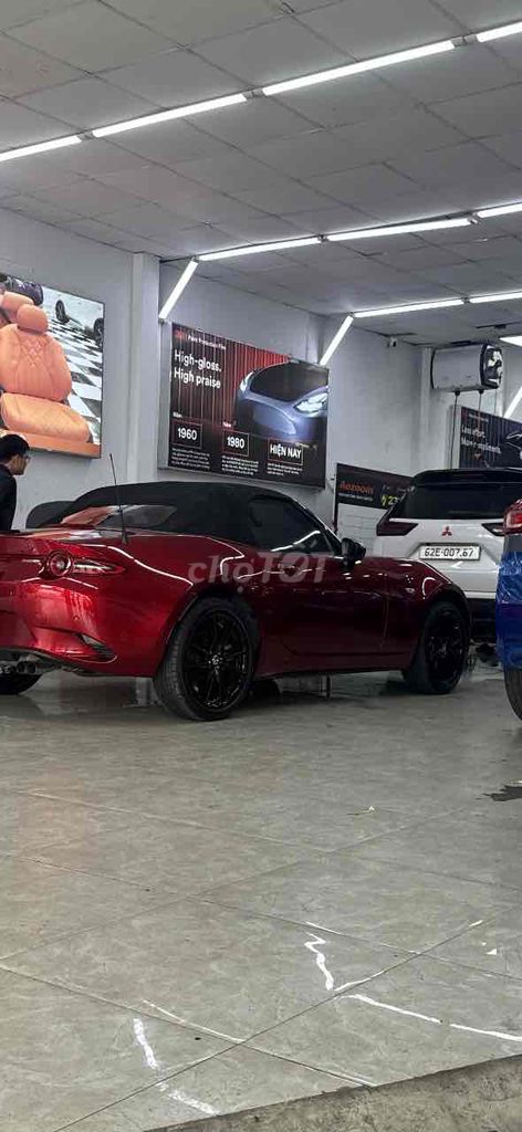 Mazda MX-5 мягкая крыша 2026 Автомат Красный