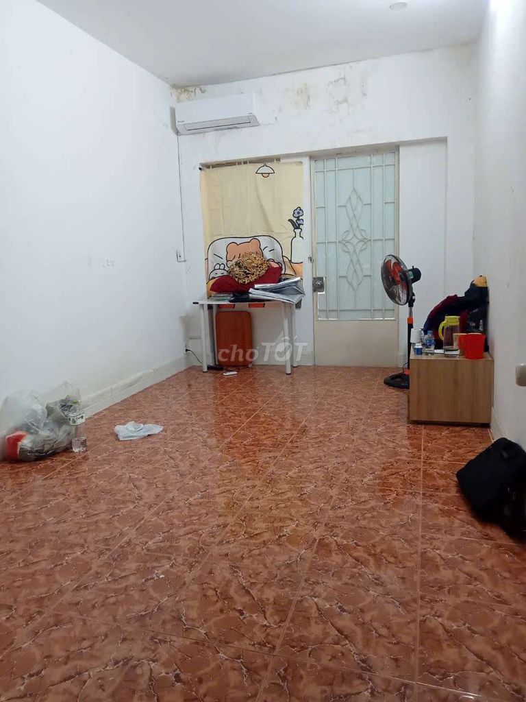 🏠🏠 CHO THUÊ NHÀ HẺM 4M ĐƯỜNG CAO ĐẠT, P1, Q5