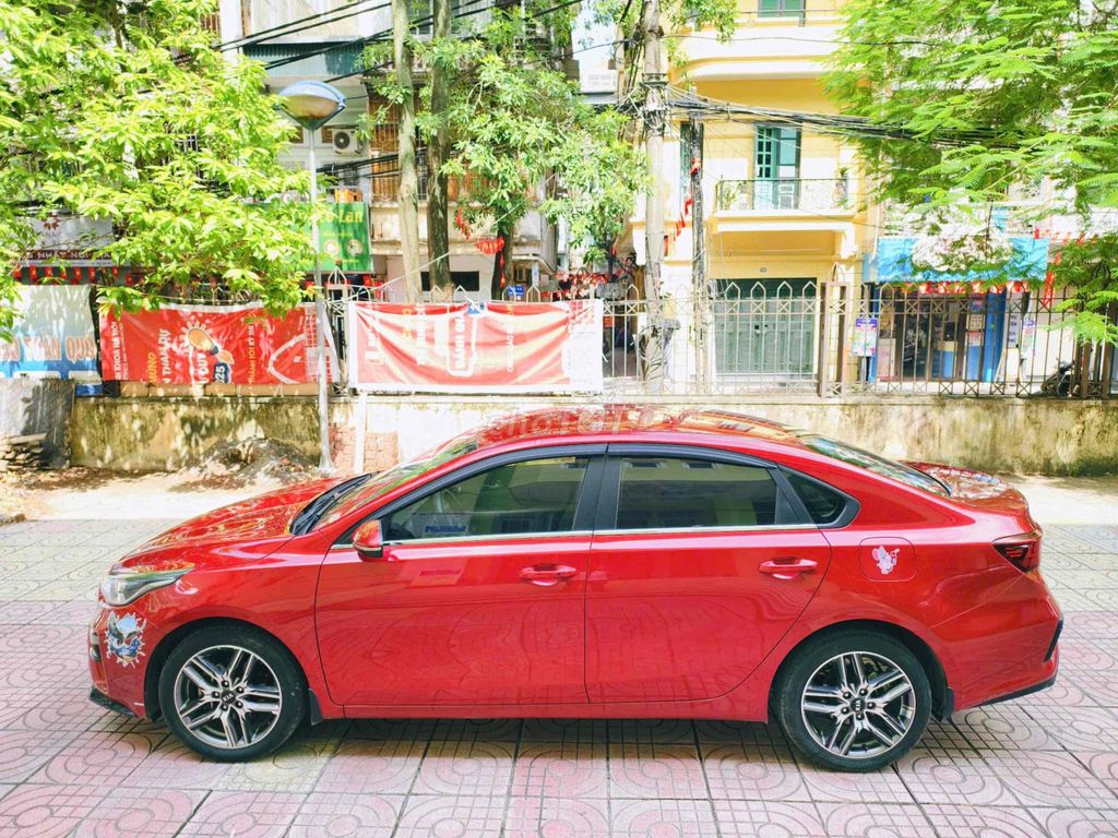 Kia Cerato 2019 1.6 AT Deluxe - 70000 km. Mua bán Ô tô tại Quận Hai Bà Trưng Hà Nội được đăng bởi Tuấn Minh hình 2