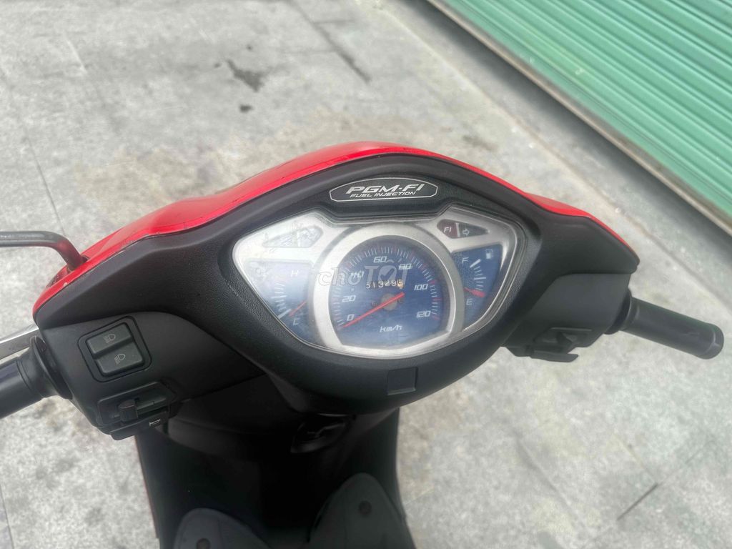 xe honda Lade xang phun fi nhut dời 2009. Mua bán Xe máy tại Quận Phú Nhuận Tp Hồ Chí Minh được đăng bởi Huỳnh Thân  hình 2