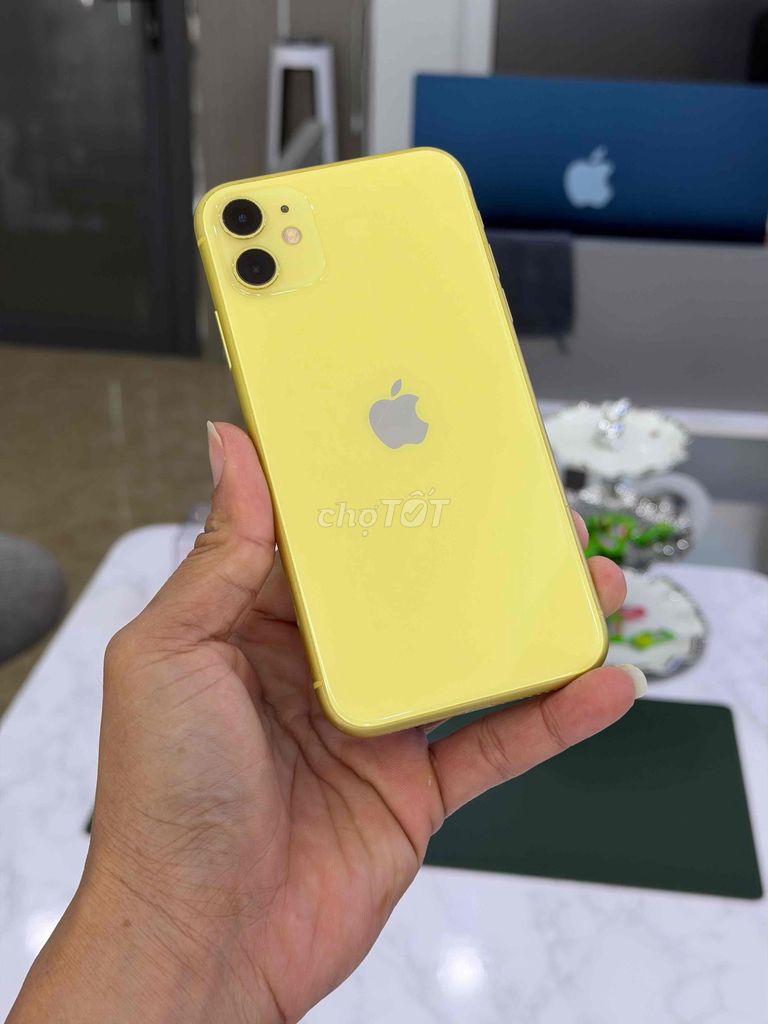 Apple iPhone 11 64GB Vàng Quốc tế. Mua bán Điện thoại tại Thành phố Cà Mau Cà Mau được đăng bởi Thanh phong  hình 1
