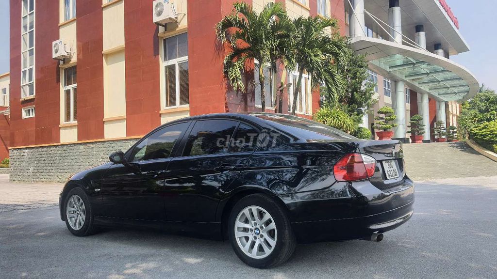 Bán xe BMW 2007 2.0 AT. Mua bán Ô tô tại Quận Cầu Giấy Hà Nội được đăng bởi Chu Hưởng hình 6