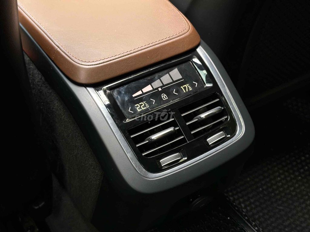 Volvo S90 AWD 2020 Siêu lứơt 37000km bao check. Mua bán Ô tô tại Quận Gò Vấp Tp Hồ Chí Minh được đăng bởi USER CAR 1990 hình 3