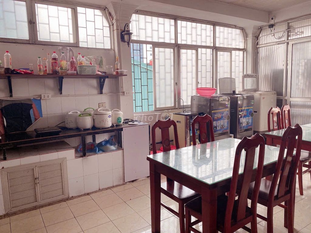 Kí Túc Xá đối diện cổng bệnh viện Bạch Mai full đồ cho BS. Cho thuê phòng trọ tại Quận Đống Đa Hà Nội được đăng bởi Đại Dương hình 4