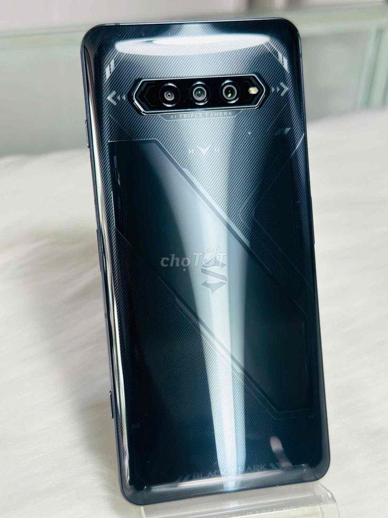 Black Shark 5 RS 12GB/256GB - Full zin - Đẹp 99%. Mua bán Điện thoại tại Quận Ninh Kiều Cần Thơ được đăng bởi NP Store hình 1