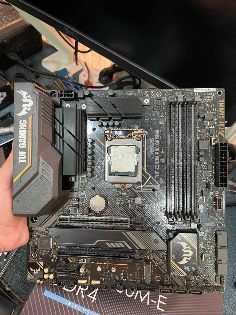 Z390m Tuf Pro Gaming i5 9400f Ram 2x16Gb/3200