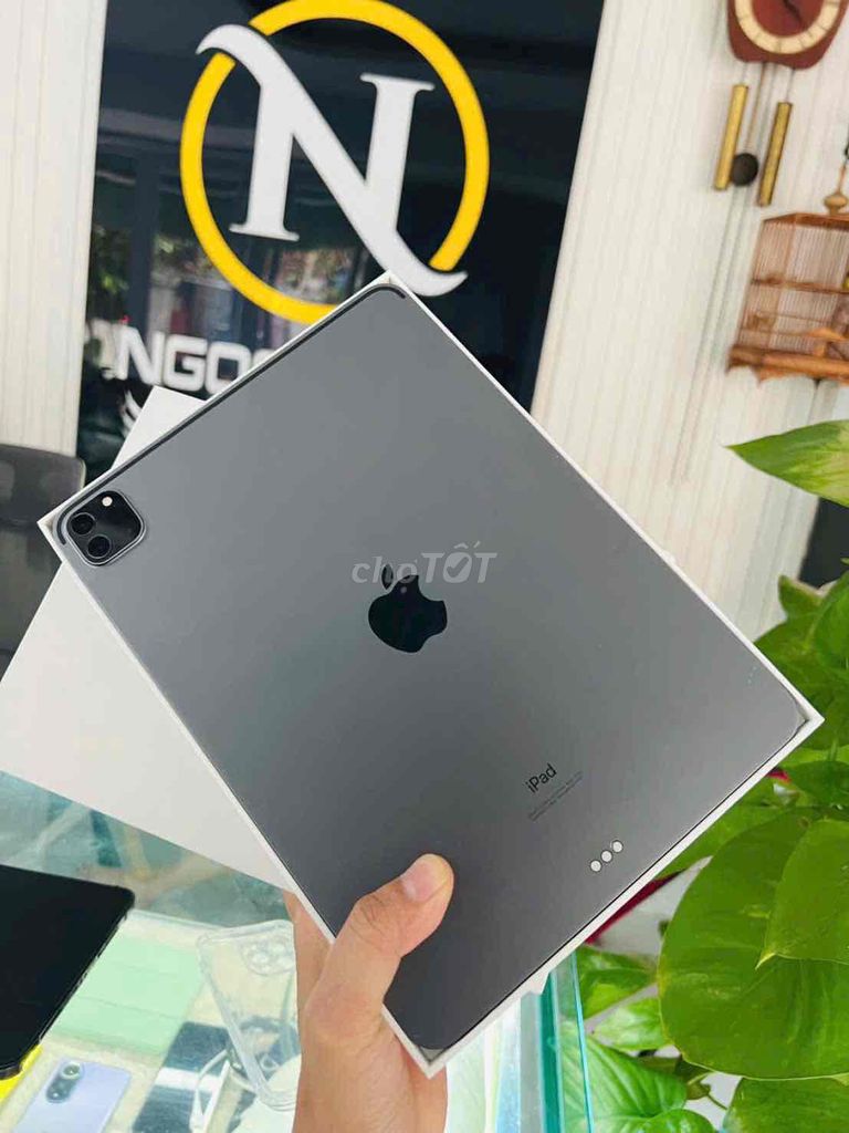 Apple iPad Pro 2020 11 inch 128GB Xám fullbox 99%. Mua bán Máy tính bảng tại Thành phố Biên Hòa Đồng Nai được đăng bởi Oanh Hoang hình 1