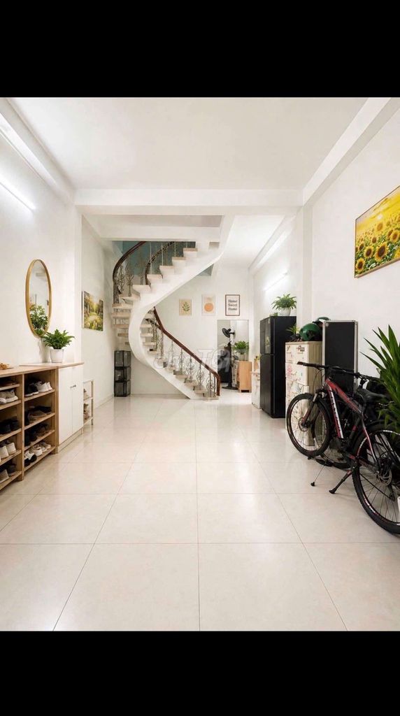 Bán nhà Tân Bình MTKD đường số 1 Ni Sư Huỳnh Liên 42m 2 tầng 7.55 tỷ