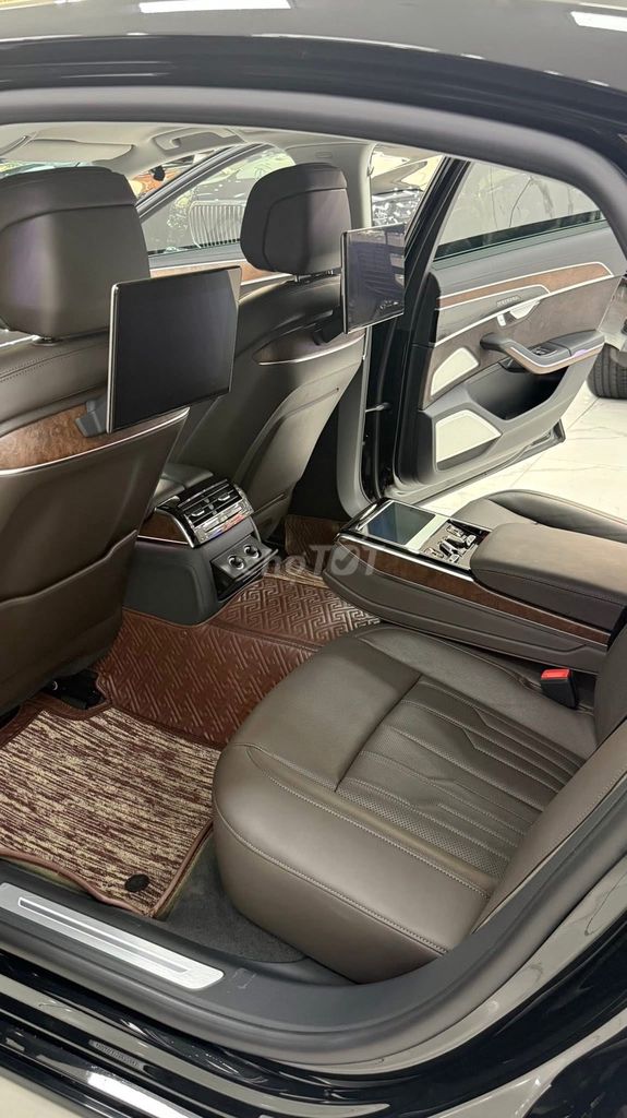 Bán Audi A8L Plus đăng ký 2024. Xe đẹp như mới.. Mua bán Ô tô tại Quận Bắc Từ Liêm Hà Nội được đăng bởi Mr Hợi  hình 9