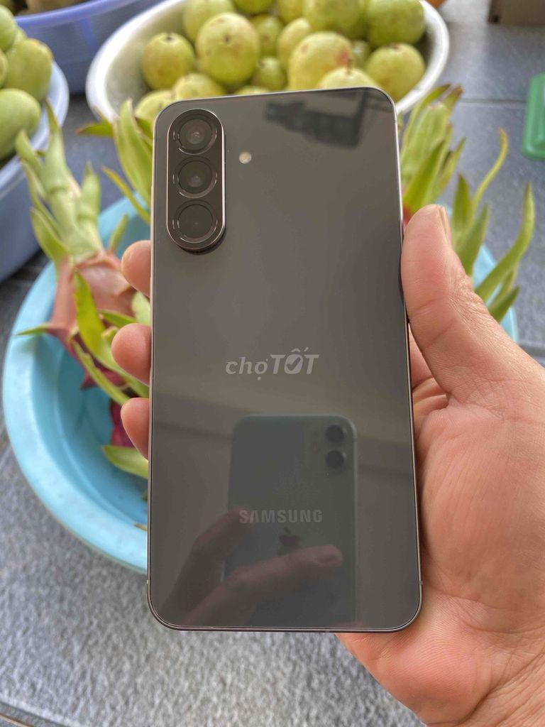 Samsung Galaxy A56 5G Đen. Mua bán Điện thoại tại Huyện Quỳnh Lưu Nghệ An được đăng bởi thiên phú hình 1