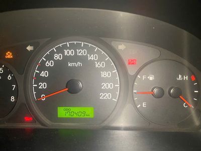 Hyundai H 1 2015  - 170400 km. Mua bán Ô tô tại Quận 6 Tp Hồ Chí Minh được đăng bởi Yên