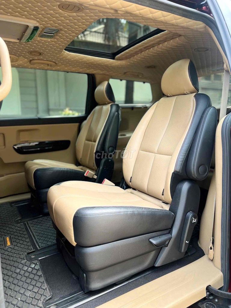 Kia Sedona 2016 3.3L GATH - 80000 km. Mua bán Ô tô tại Thành phố Dĩ An Bình Dương được đăng bởi Dương hình 12