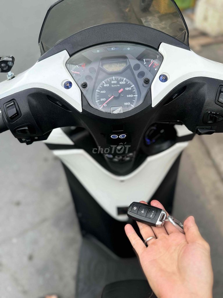 Honda Sh 150 Up Ý B65 GÓP CẦN CCCD ĐỦ 18t TRẢ 0₫. Mua bán Xe máy tại Quận Ninh Kiều Cần Thơ được đăng bởi XE MÁY HOÀNG YẾN hình 4