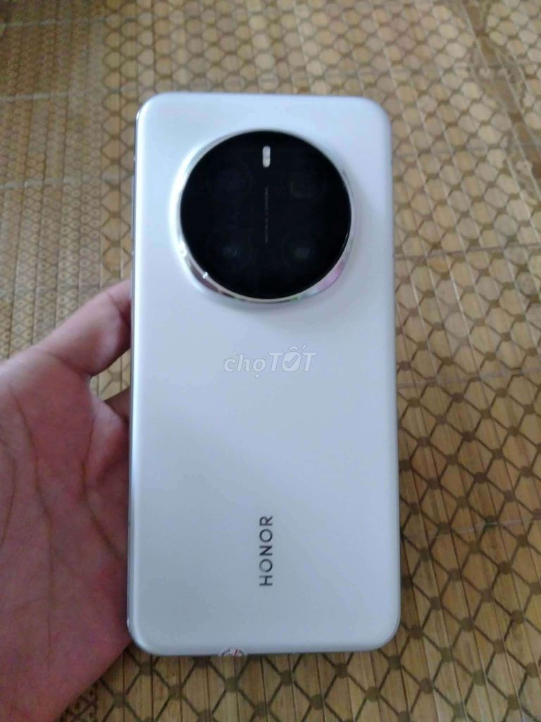 Honor Magic7 Pro 256GB Trắng. Mua bán Điện thoại tại Quận Ngũ Hành Sơn Đà Nẵng được đăng bởi Quang Minh hình 1