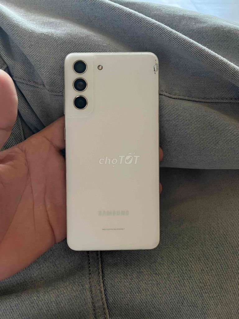 Samsung Galaxy S21 FE 5G 128GB Trắng. Mua bán Điện thoại tại Quận Bình Tân Tp Hồ Chí Minh được đăng bởi Gấu Phạm hình 1