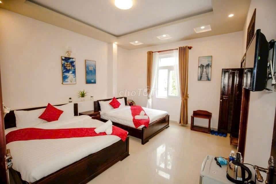 Отель D-Home Retreat в Далате