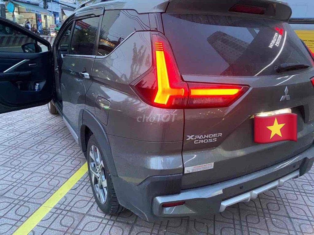 Mitsubishi Xpander Cross 2023 - 31000 km. Mua bán Ô tô tại Quận 7 Tp Hồ Chí Minh được đăng bởi Phương Tùng hình 5