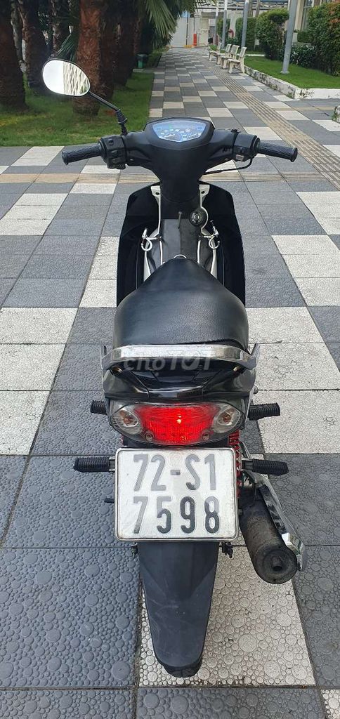 Siriut 110 2013.May iem ru xe dep. Mua bán Xe máy tại Quận 7 Tp Hồ Chí Minh được đăng bởi Nguyễn văn lộc hình 2