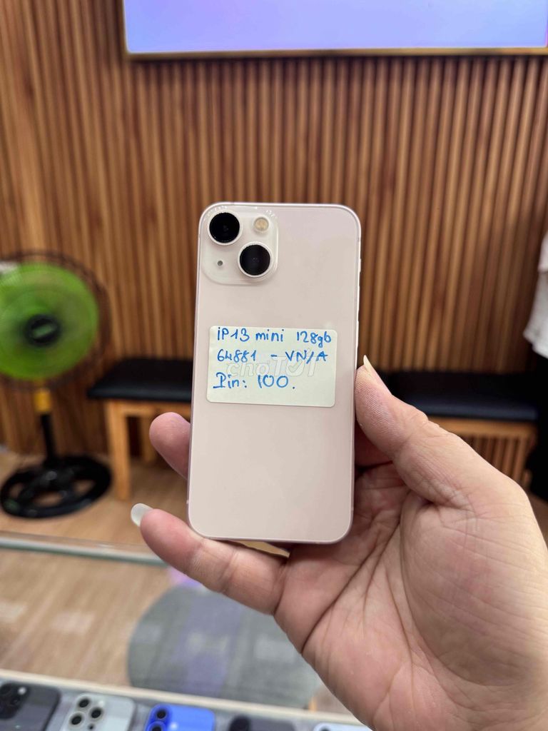 iPhone 13 Mini 128GB Hồng 99%. Mua bán Điện thoại tại Quận 10 Tp Hồ Chí Minh được đăng bởi Phi Đăng Sơn Store hình 1