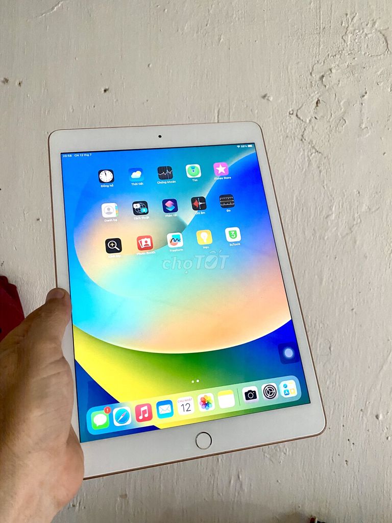 Apple iPad Gen 8 128GB Vàng Wi-Fi. Mua bán Máy tính bảng tại Quận Bình Tân Tp Hồ Chí Minh được đăng bởi Nguyễn Vinh hình 1