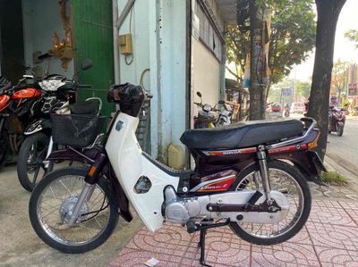 Honda Super Dream 2011 biển số 95