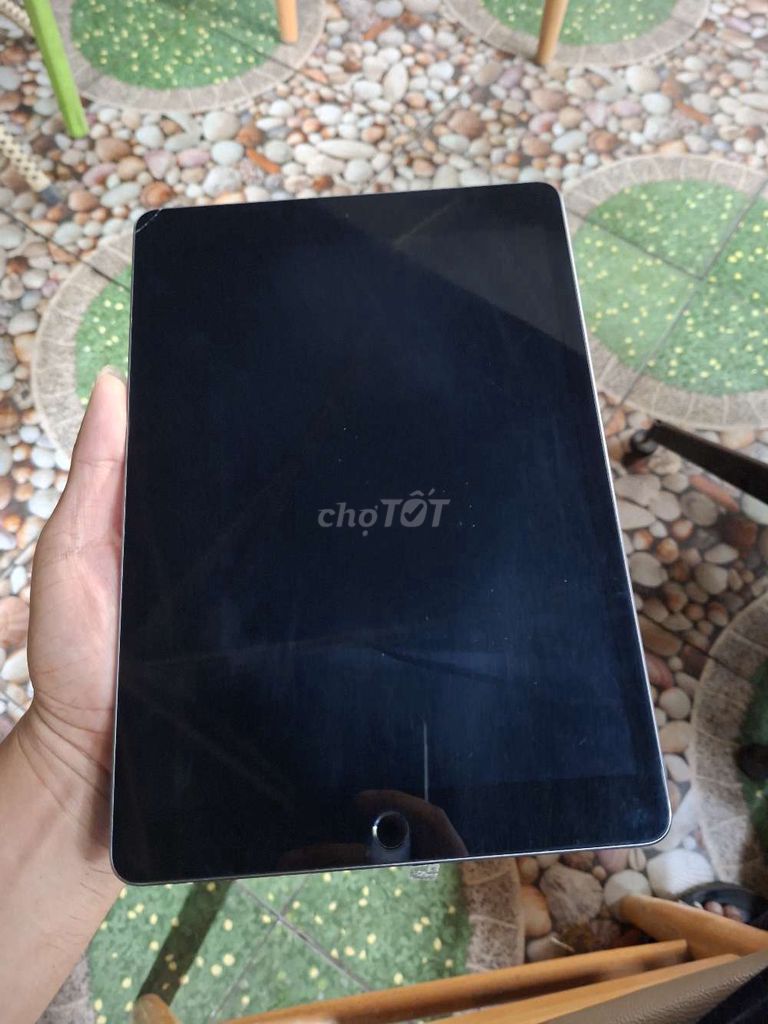 IPad Gen 7 32GB Wifi zin all. Mua bán Máy tính bảng tại Quận Bình Tân Tp Hồ Chí Minh được đăng bởi V I N H hình 1