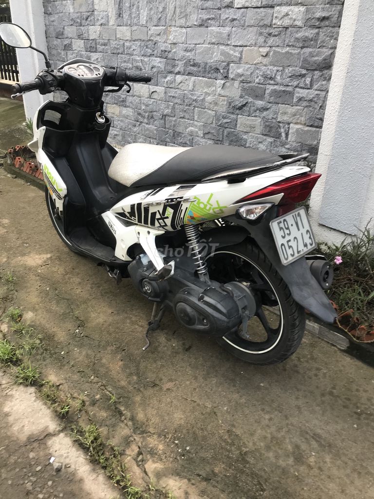 Yamaha novo 4 màu trắng biển số tphcm. Mua bán Xe máy tại Huyện Bến Lức Long An được đăng bởi Nguyên  hình 2